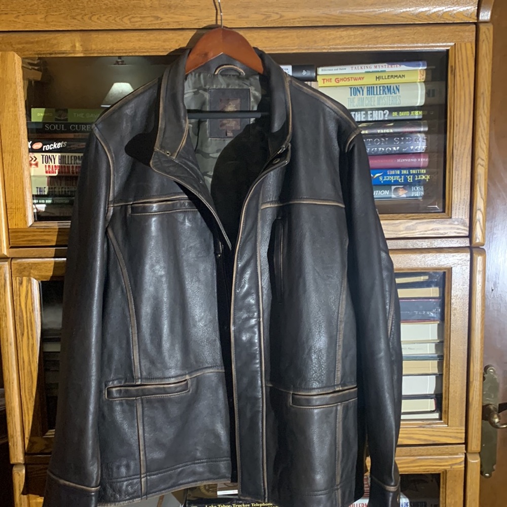 TERRITORY AHEAD NEW heavy leather and well made jacket- New. - Picture 4 of 5